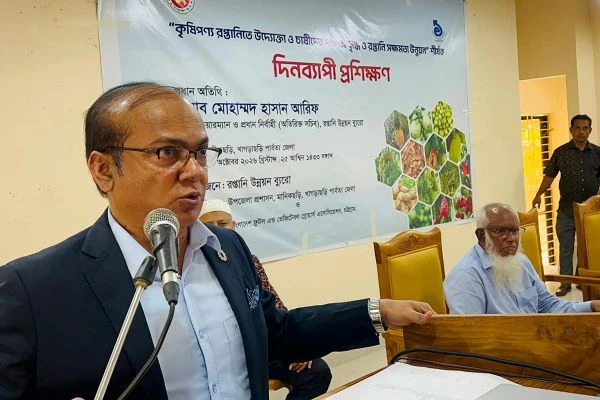 পাহাড়ি আম-আনারসসহ কৃষিপণ্য রপ্তানিতে বড় সম্ভাবনা, চাঁদাবাজি বন্ধে গুরুত্ব সরকারের